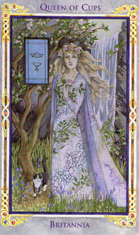 ɪ - Legend Arthurian Tarot - ʥ - Queen Of Cups