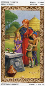 ³ - Tarot of Druids - ʥ - Queen Of Cups